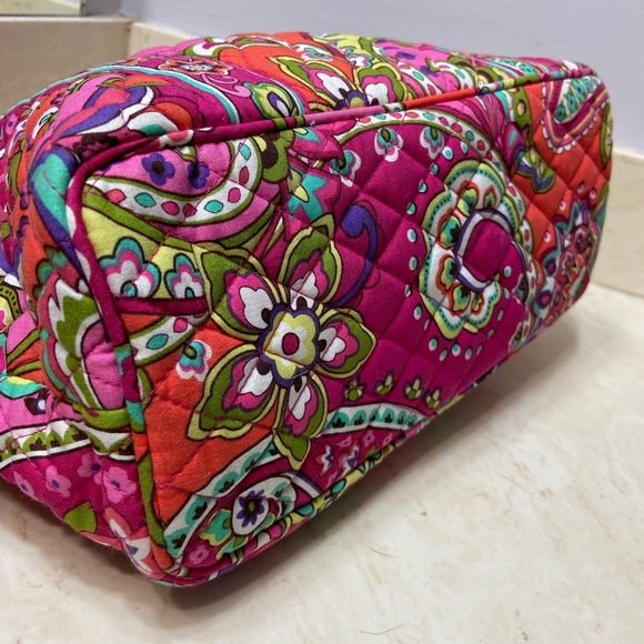 SOLD on ETSY Beautiful Vera Bradley Tote - Picture 11 of 16